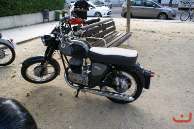 CONCENTRACION MOTOS CLASICAS Y HARLEY DAVIDSON