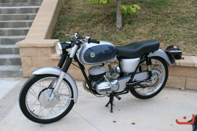 CONCENTRACION MOTOS CLASICAS Y HARLEY DAVIDSON