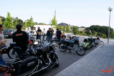 CONCENTRACION MOTOS CLASICAS Y HARLEY DAVIDSON