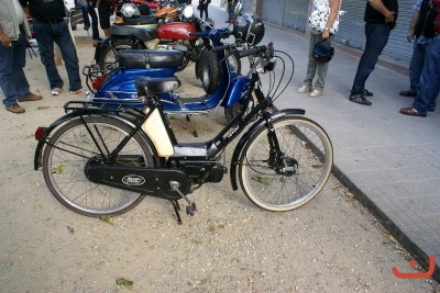 CONCENTRACION MOTOS CLASICAS Y HARLEY DAVIDSON